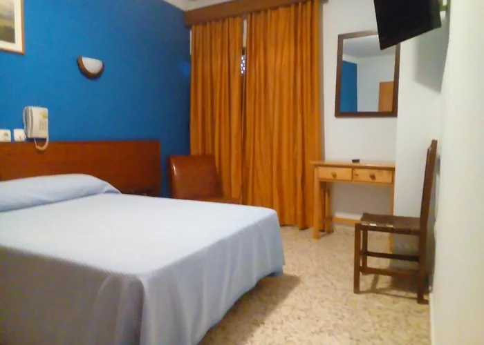 El Faisan C&R Hotel